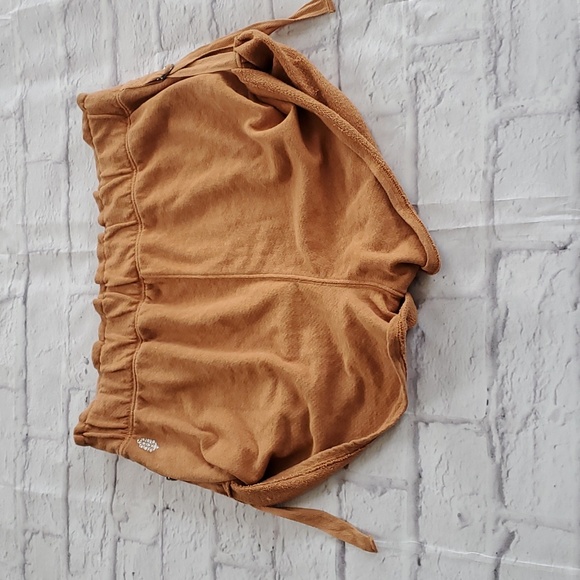 18. Free People Movement Siren Shorts Earth - Picture 3 of 17